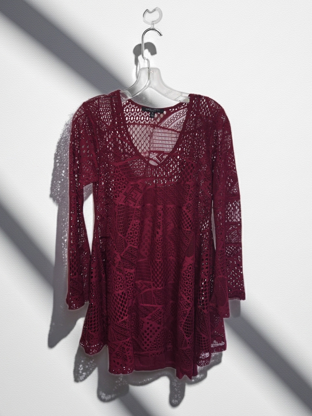Romeo & Juliet Couture Burgundy Crochet Lace Mini Dress Boho Bell Sleeve Size L